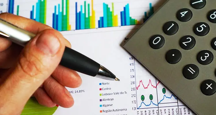 Charts and a calculator for estimating market size