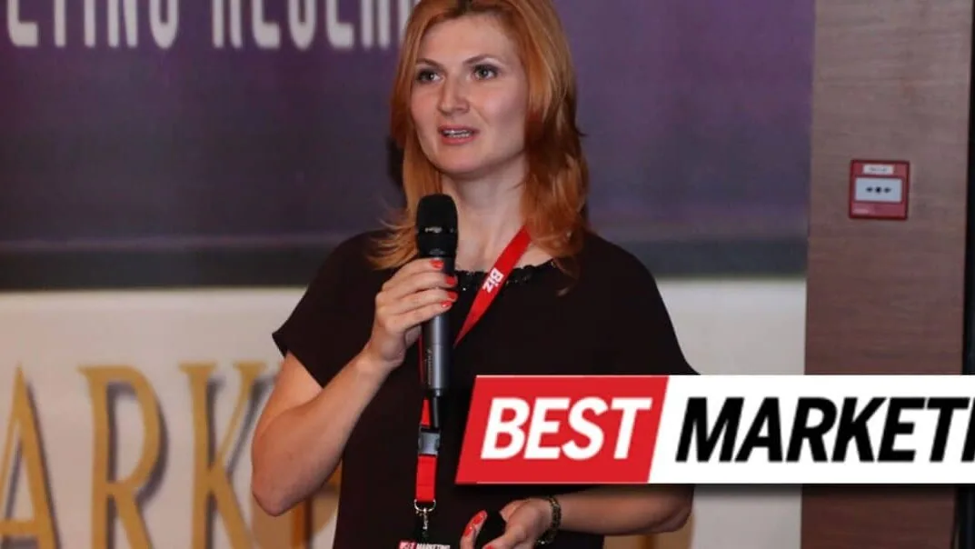 Corina Cimpoca of MKOR presenting marketing trends at the Best Marketing conference